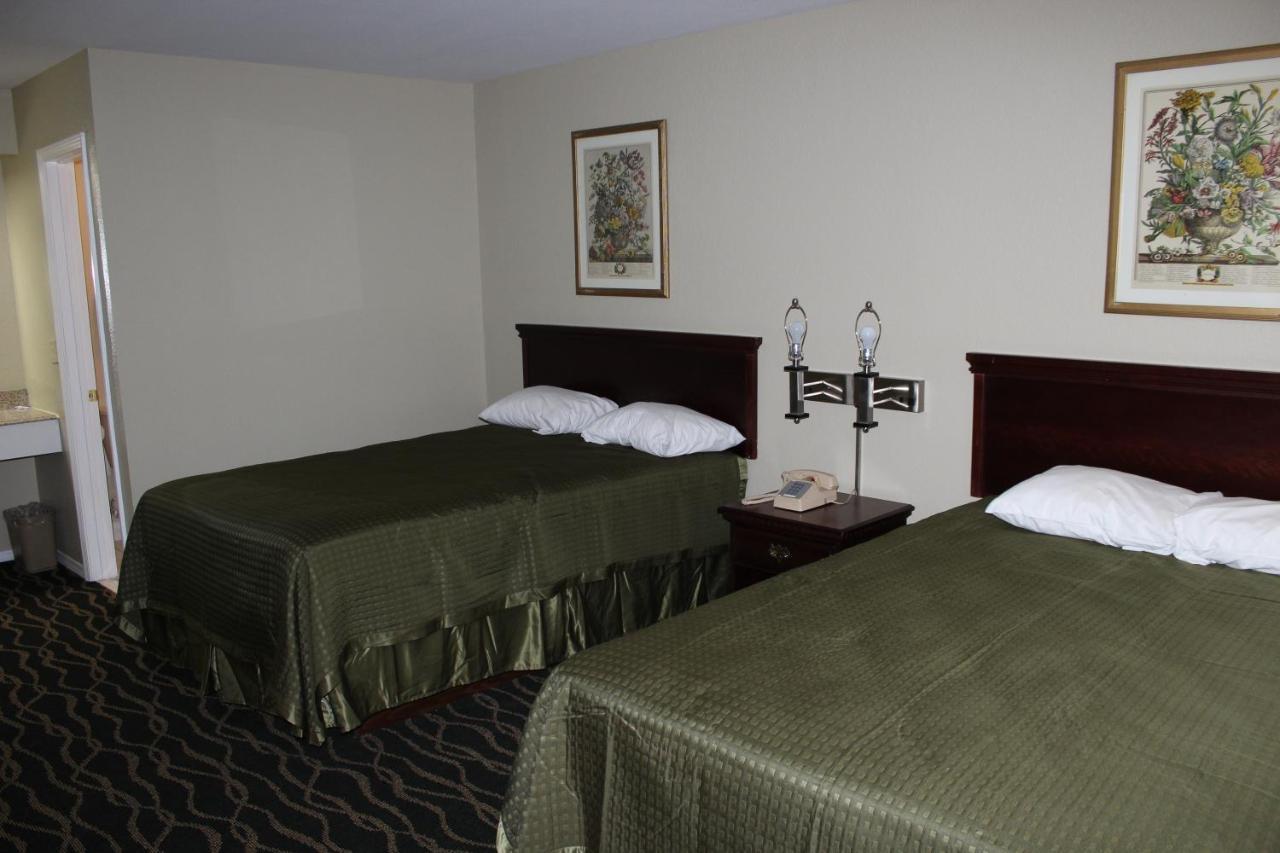 Budget Inn מוסקוגי מראה חיצוני תמונה