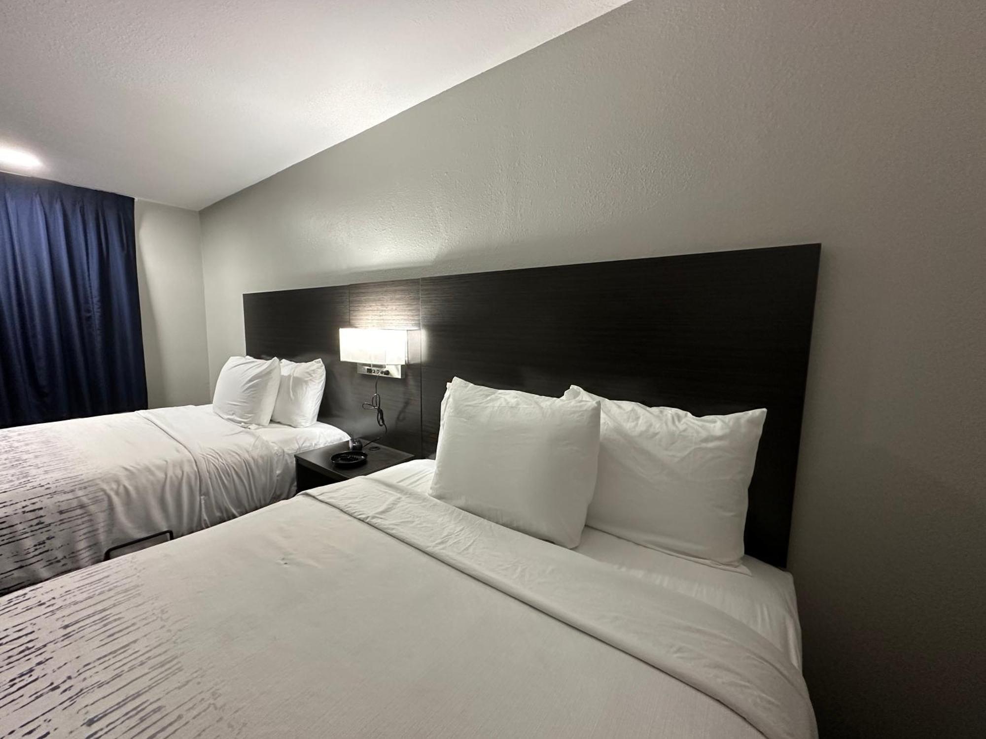 Budget Inn מוסקוגי מראה חיצוני תמונה