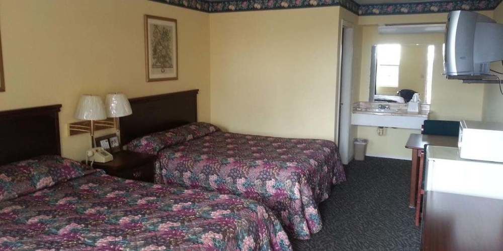 Budget Inn מוסקוגי מראה חיצוני תמונה