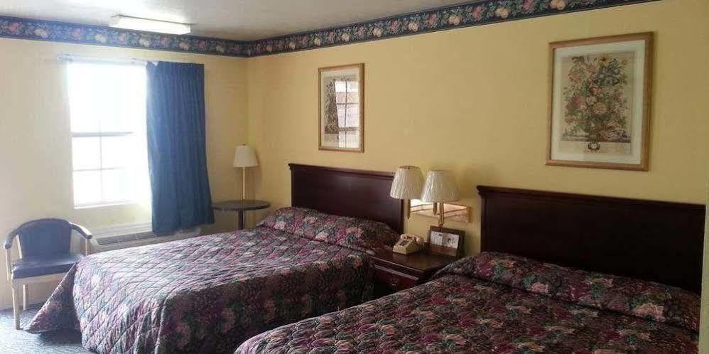Budget Inn מוסקוגי מראה חיצוני תמונה