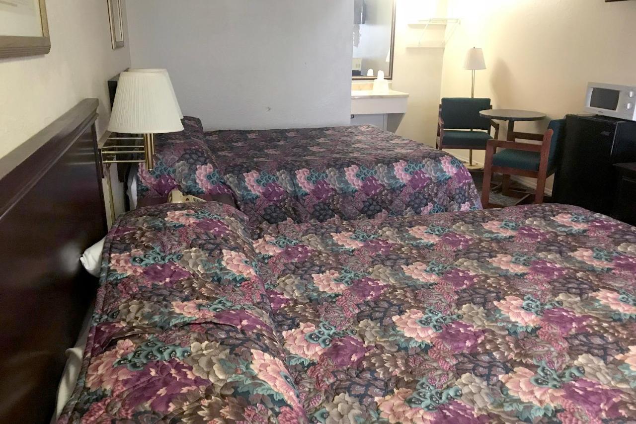 Budget Inn מוסקוגי מראה חיצוני תמונה
